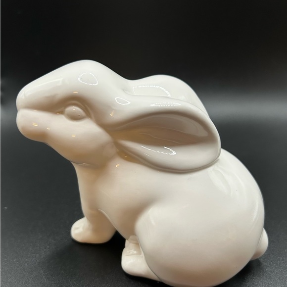 Spring Sitting Bunny - Picture 8 of 8